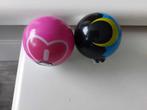 2 boules en plastique avec une figurine Pokémon à 1,00€ pièc, Enlèvement, Utilisé
