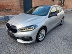 BMW 118i Sport **ZEER SPECIALE OPTIE**, Auto's, BMW, Voorwielaandrijving, 4 deurs, 1500 cc, Parkeersensor