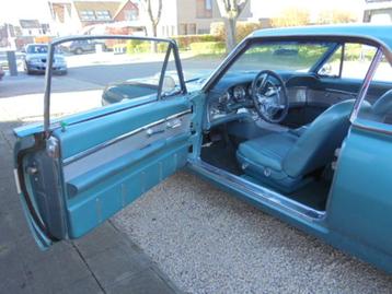 auto ford thunderbird 1961 coupe,motor V8 5.700-prachtig- beschikbaar voor biedingen