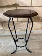 Metalen tafeltje met houten blad, Huis en Inrichting, Ophalen, Gebruikt