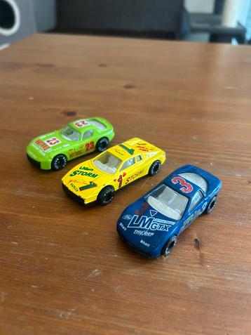 Mini racing autotjes, speelgoed. beschikbaar voor biedingen