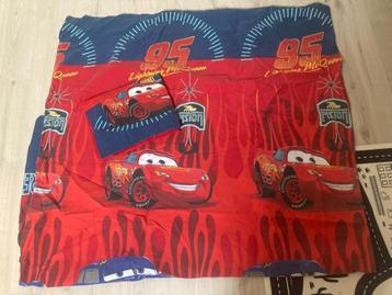 Cars pakket (dekbed,…) beschikbaar voor biedingen