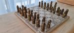 Afrikaans schaakbord met beeldjes in messing, Antiek en Kunst, Ophalen