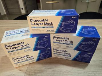 DOOS MEDISCHE MASKERS 50 STUKS/PRIJS: 3€ beschikbaar voor biedingen