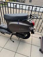 BTC riva scooter nieuwstaat, Fietsen en Brommers, Ophalen, Overige modellen, Benzine, Klasse B (45 km/u)