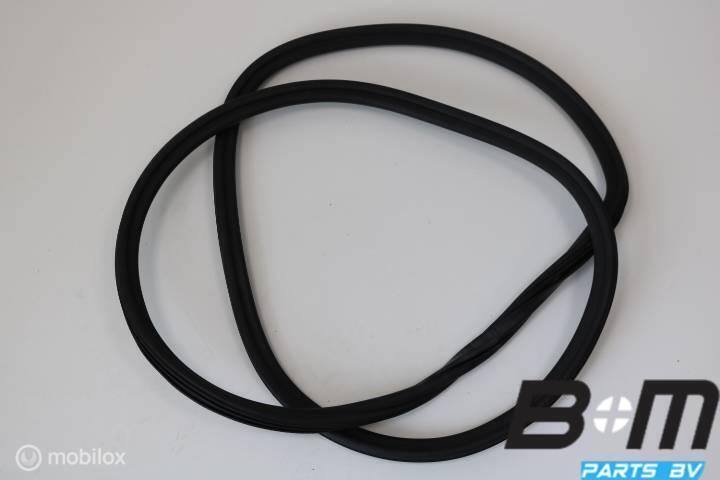 Portierrubber carrosseriezijde LA of RA Audi A4 8K Limo, Auto-onderdelen, Interieur en Bekleding, Gebruikt