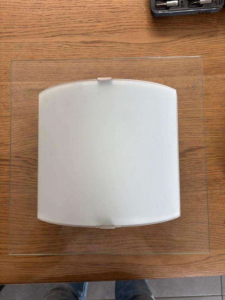 Stijlvolle wandlamp, Huis en Inrichting, Lampen | Wandlampen, Zo goed als nieuw, Glas, Ophalen