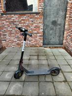 Elektrische step, Fietsen en Brommers, Elektrische step (E-scooter), Pure, Zo goed als nieuw, Ophalen