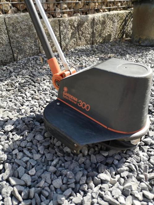 Gardena turbo trimmer 300, Tuin en Terras, Grasmaaiers, Gebruikt, Ophalen