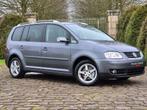 Volkswagen Touran 2.0 TDi 16v Highline DSG volledig onderhou, Auto's, 174 g/km, 4 cilinders, Particulier, Euro 4