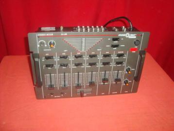 ZO GOED ALS NIEUW: Soundcraft SA-100 DJ / Café stereo mixer beschikbaar voor biedingen