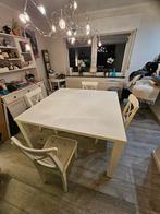 Belle table sur mesure 140x140x77cm et 8 chaises, Enlèvement