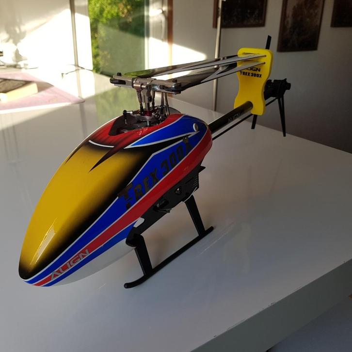 Align T-Rex 300x, Hobby en Vrije tijd, Modelbouw | Radiografisch | Helikopters en Quadcopters, Zo goed als nieuw, Helikopter, Elektro
