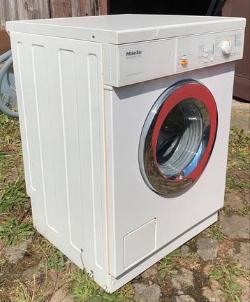 Lave-Linge Miele Novotronic W842 beschikbaar voor biedingen