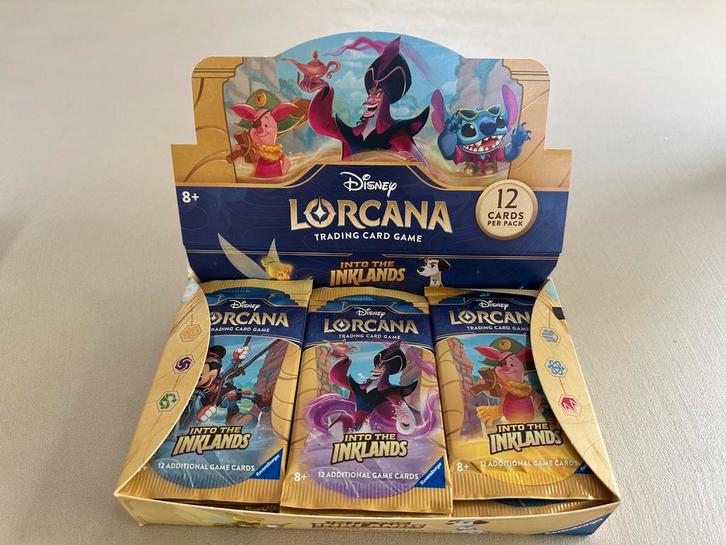 Disney Lorcana Into The Inklands, 1 booster - Engels, Hobby en Vrije tijd, Verzamelkaartspellen | Overige, Nieuw, Booster, Foil