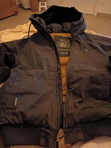 Jas jongen beschikbaar voor biedingen