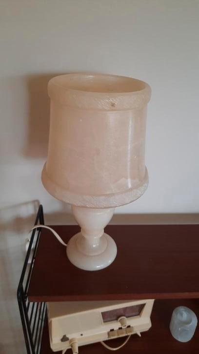 Vintage massieve onyx albast tafellamp., Antiek en Kunst, Antiek | Verlichting, Ophalen of Verzenden