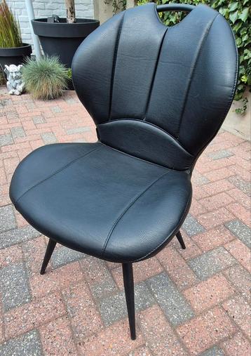 Set van 4 moderne stoelen in kunstleder beschikbaar voor biedingen