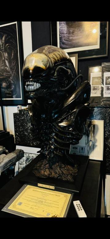 Queen studios alien big chap bust hr Giger 