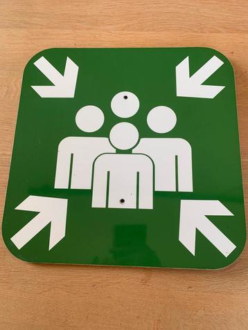 Plaquette op het terrein van de brand beschikbaar voor biedingen