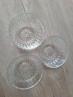 3 Arcoroc schaaltjes, Antiek en Kunst, Ophalen of Verzenden