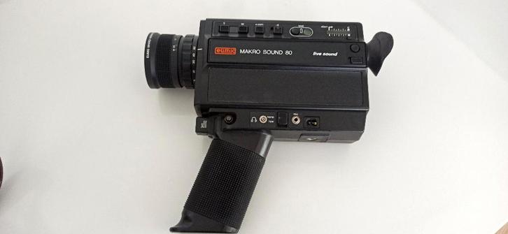 Eumig super 8 videocamera + tas, TV, Hi-fi & Vidéo, Caméscopes analogiques, Caméra, Enlèvement ou Envoi
