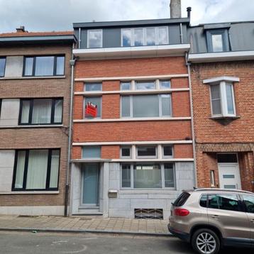 Huis te huur in Aalst, 3 slpks beschikbaar voor biedingen