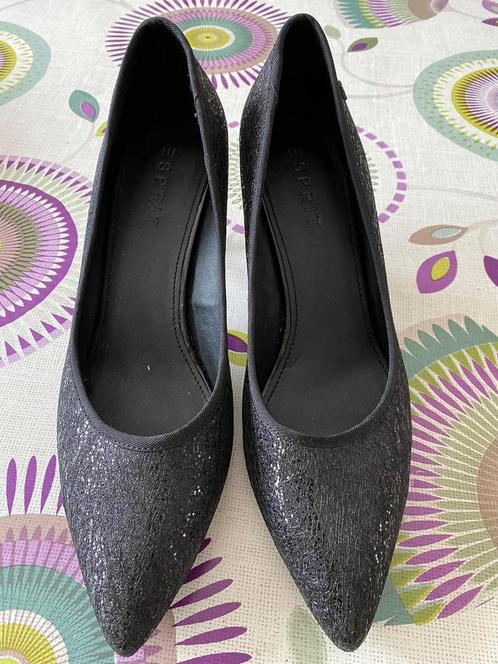 Esprit escarpins noirs pailletés pointure 41, Vêtements | Femmes, Chaussures, Enlèvement ou Envoi