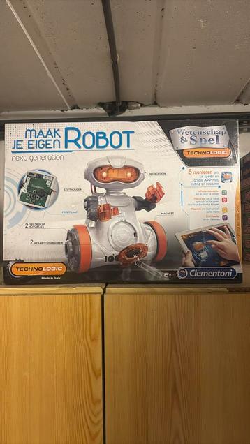 Maak je eigen robot Clementoni beschikbaar voor biedingen