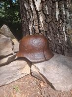 Duitse m42 stahlhelm bodemvondst, Verzamelen, Militaria | Tweede Wereldoorlog, Ophalen of Verzenden