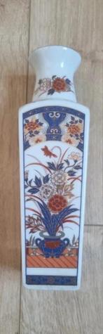 Imari Porseleinen vaas in prima staat, Antiek en Kunst, Verzenden