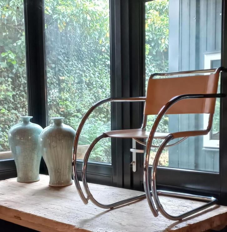 Hide leathers MR stoelen l mies vd rohe m breuer l reich, Antiek en Kunst, Antiek | Meubels | Stoelen en Sofa's, Ophalen of Verzenden