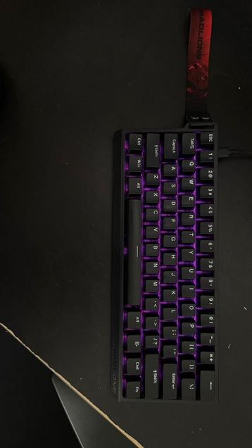 Clavier Gamer Magnétique MADLIONS MAD 60HE Ultimate beschikbaar voor biedingen