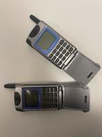 2 téléphones vintage SONY CMD Z5, Télécoms, Autres systèmes, Enlèvement ou Envoi, Clavier physique, À clapet