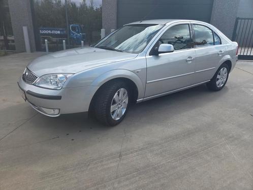Ford Mondeo benzine Gia uitvoering, weinig km's!, Auto's, Ford, Particulier, Mondeo, ABS, Airbags, Airconditioning, Boordcomputer