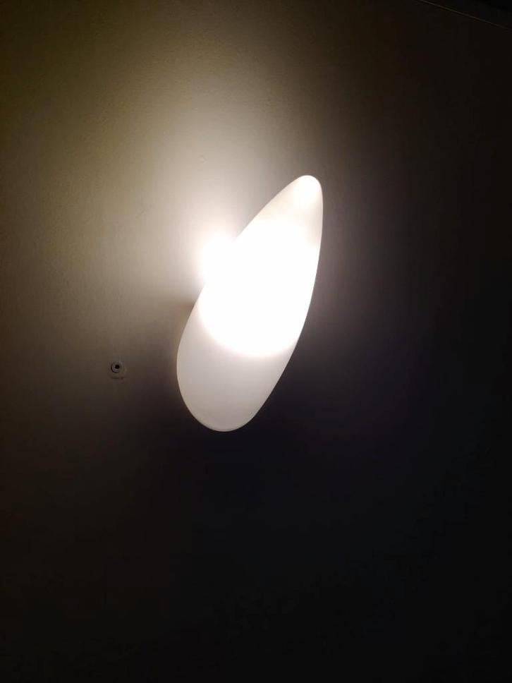 Wandlamp Luci Fair (Flos - Philippe Starck), Maison & Meubles, Lampes | Appliques, Comme neuf, Verre, Enlèvement ou Envoi