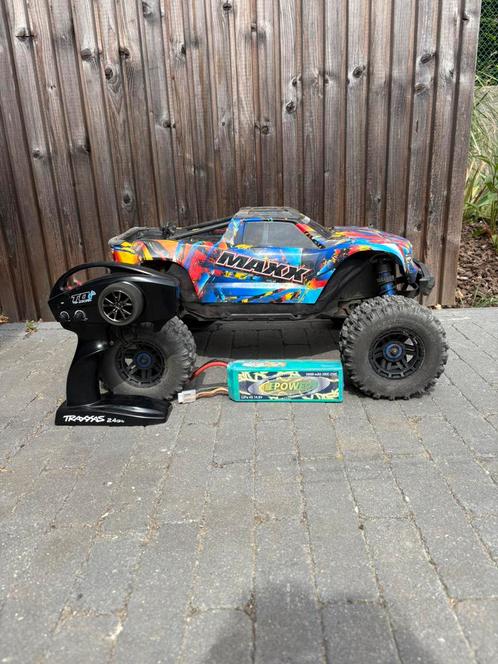 Traxxas maxx, Hobby en Vrije tijd, Modelbouw | Radiografisch | Auto's, Zo goed als nieuw, Auto offroad, Elektro, Schaal 1:10, RTR (Ready to Run)