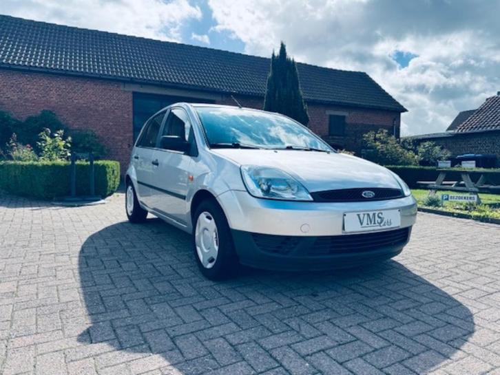 Ford Fiesta 1.3 Benzine * Garantie * LEZ OK *, Auto's, Ford, Bedrijf, Te koop, Fiësta, Airbags, Metaalkleur, Radio, Startonderbreker