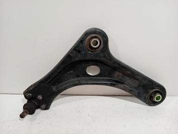 DRAAGARM LINKS VOOR Peugeot 2008 (CU) (01-2013/12-2019) beschikbaar voor biedingen