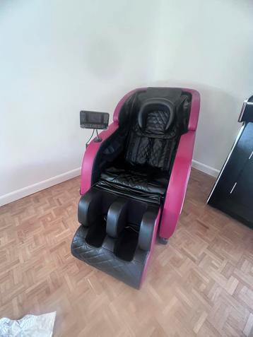 Luxe multifunctionele verwarmde massagestoel beschikbaar voor biedingen