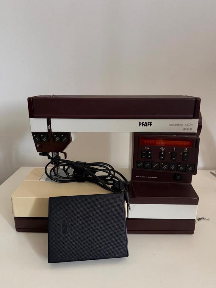 PFAFF CREATIVE 1471 NAAIMACHINE, Hobby & Loisirs créatifs, Machines à coudre & Accessoires, Machine à coudre, Pfaff, Enlèvement ou Envoi