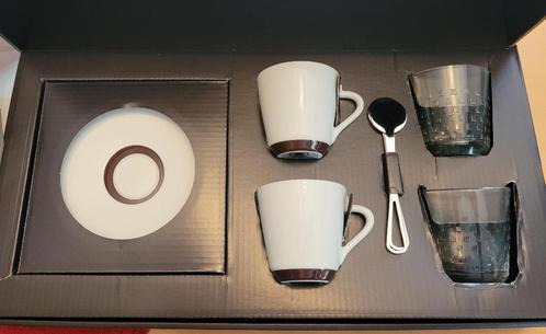 Nespresso luxeset koffietassen "Andrée Putman" Nieuw, Antiek en Kunst, Kunst | Designobjecten, Ophalen of Verzenden