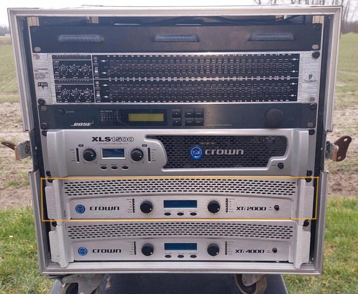 Crown versterker Xti 2000, Musique & Instruments, Amplis | Clavier, Moniteur & Sono, Comme neuf, Sono, 500 à 1000 watts, Enlèvement