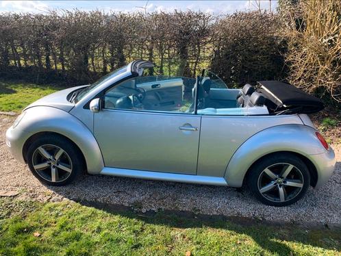 VW NEW BEETLE CABRIO 19tdi 105pk 197000km, Auto's, Volkswagen, Particulier, Beetle (Kever), ABS, Diesel, Euro 4, Cabriolet, 2 deurs