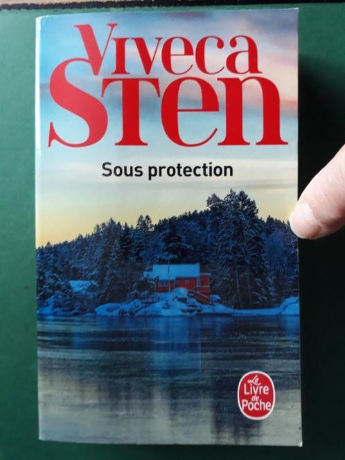 Sous protection - Viveca Sten, Boeken, Thrillers, Zo goed als nieuw, Verzenden