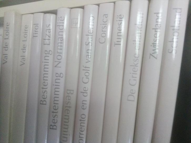 boeken toeristische bestemmingen, Boeken, Reisgidsen, Zo goed als nieuw, Reisgids of -boek, Europa, Overige merken, Ophalen
