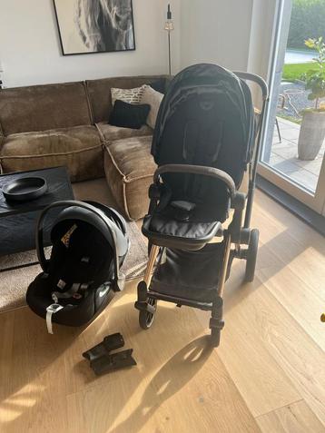 Dernier modèle Cybex Priam en or rose