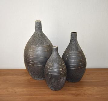 Set van 3 chique glazen vazen beschikbaar voor biedingen