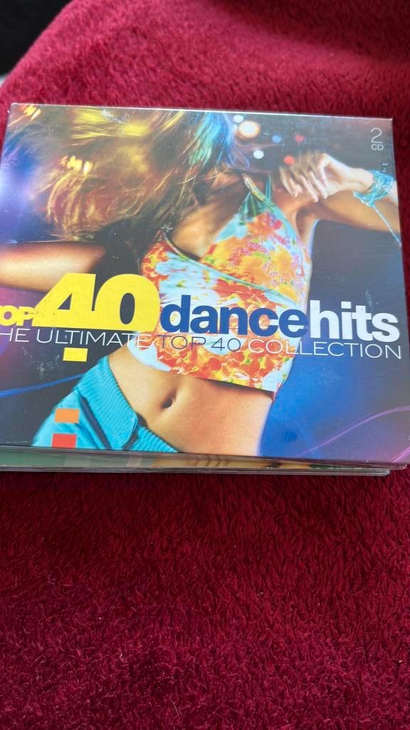 Top 40 Dance Hits - The Ultimate Top 40 Collection (2CD), CD & DVD, CD | Dance & House, Comme neuf, Enlèvement ou Envoi