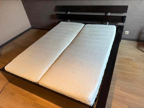 Lit IKEA Malm 160x200 avec sommiers électriques et matelas, Huis en Inrichting, Slaapkamer | Bedden, Zo goed als nieuw, Twijfelaar